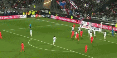 皮奥：我和雷特吉相处得非常好，他是一个非常全面的前锋