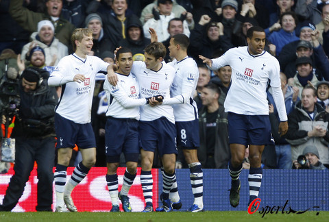 那不勒斯vs尤文：麦克托米奈首发，伊尔迪兹、小孔塞桑出战（那不勒斯对阵尤文：麦克托米奈先发，伊尔迪兹、小孔塞桑登场）