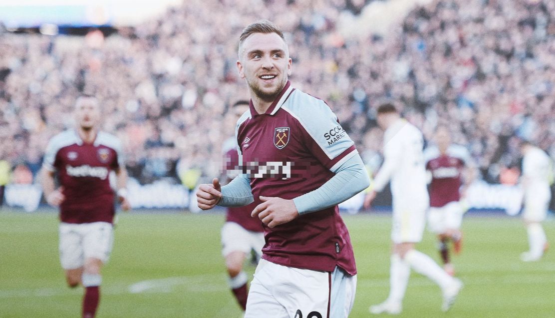 库普梅纳斯：我踢后卫感觉很好；斯帕莱蒂带来了积极的氛围（库普梅纳斯：踢后卫让我感觉良好，斯帕莱蒂为球队注入正能量）