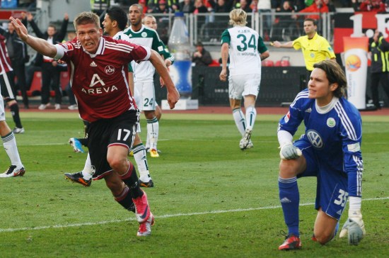 SGA：去年自己和妻子捐赠了NBA杯奖金，今年会继续捐赠（SGA称去年携妻捐出NBA杯奖金，今年仍将继续捐赠）