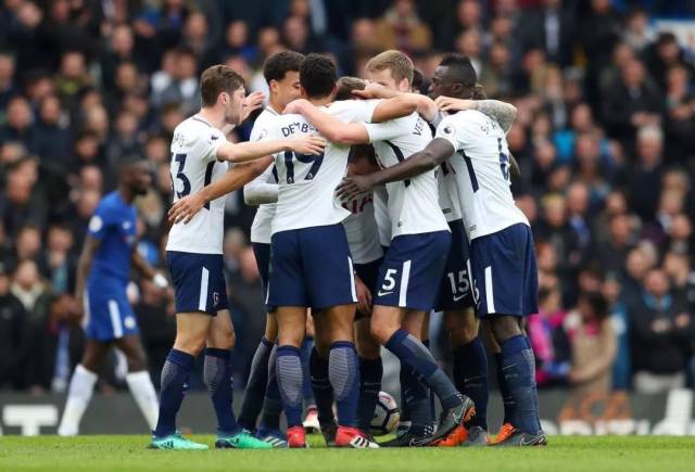 一场2-2！揪出成都蓉城最大“水货” 3分变1分 恐被徐正源彻底弃用（2-2收场！成都蓉城痛失好局 3分成1分，争议引援恐遭徐正源弃用）